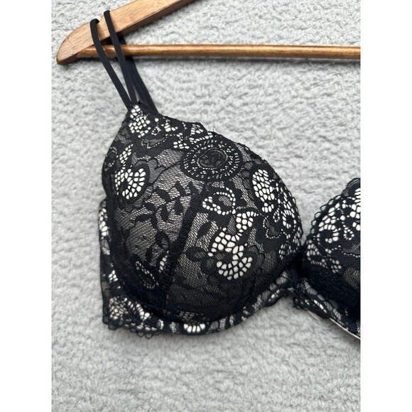 Victoria’s Secret very sexy push up Bra 34 dd - Picture 2 of 7